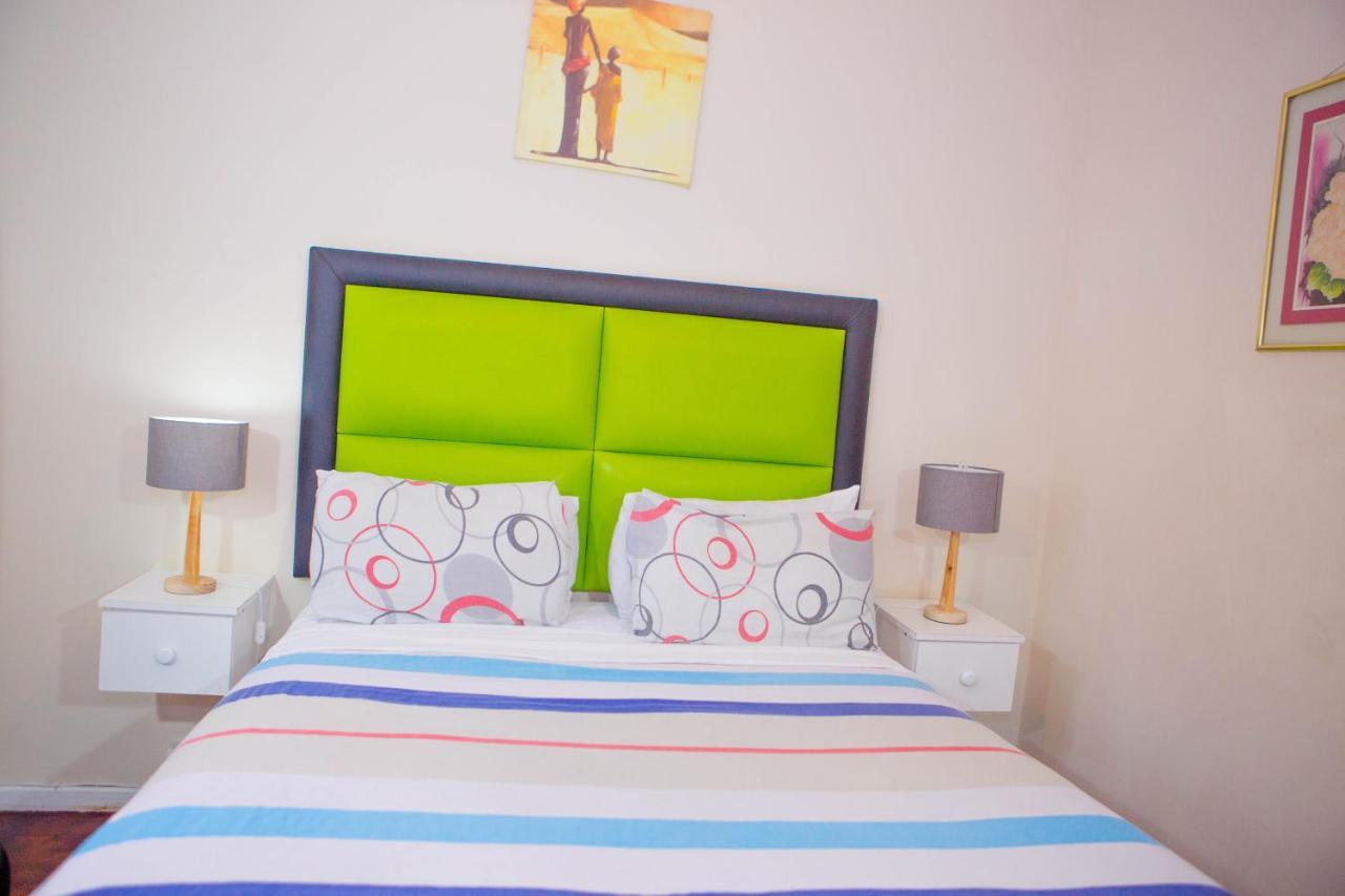 The Monument Guesthouse Port Elizabeth Esterno foto