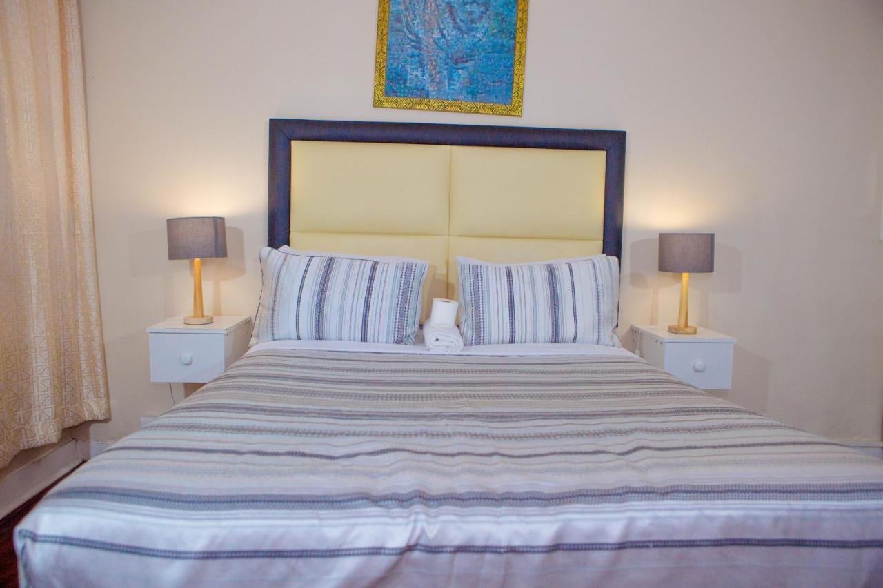 The Monument Guesthouse Port Elizabeth Esterno foto